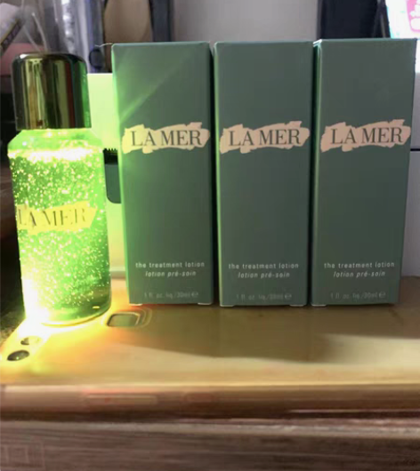 包邮海蓝之谜精粹水小样30ml，是官网的赠...