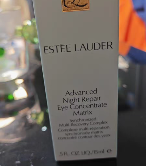 雅诗兰黛小棕瓶眼部精华液体眼绷带精华眼霜抗...