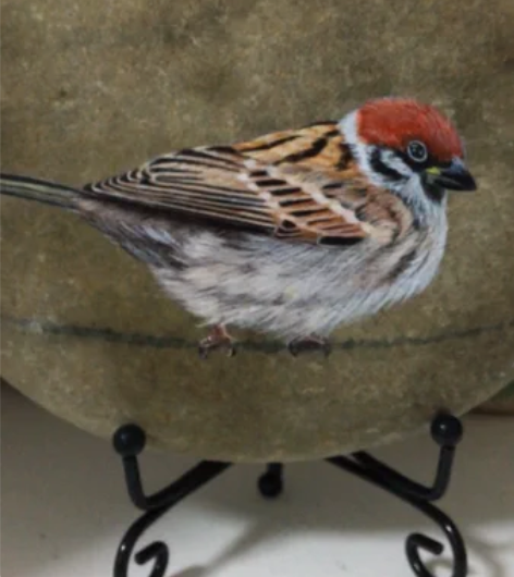 包邮手绘石头画小麻雀，13.5公分，小摆件...