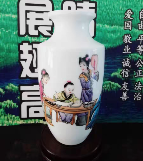 包邮品牌型号 。景德镇。瓷器摆件。 200...