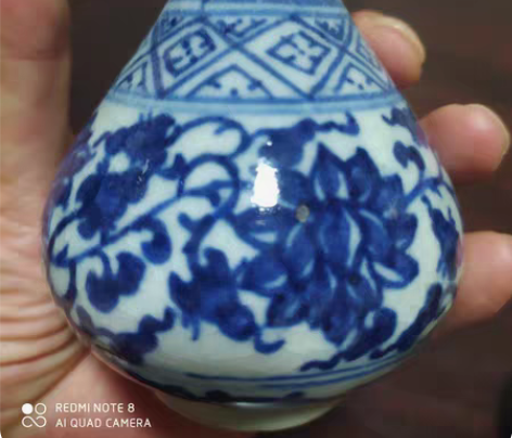 青花小瓷瓶,闲置物品售出不退不换,明码实价...