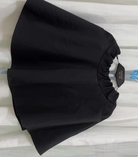 黑色百褶裙 有安全裤 买了没怎么穿 可穿9...