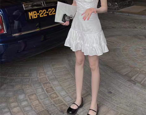 转卖ishui-铃兰-设计感小众泡泡袖白色...