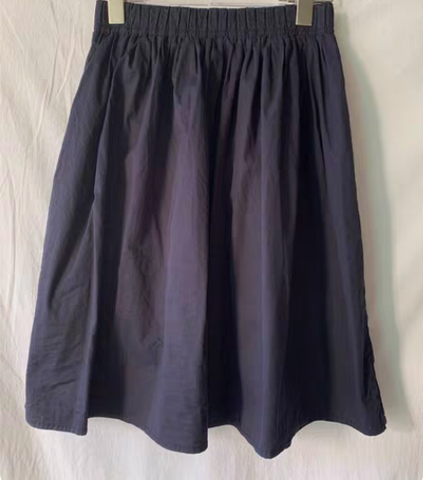 日牌 Vintage 深蓝色半身裙 fud...