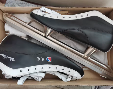 包邮全新冰刀鞋,断码清库!!! 全新黑龙速...