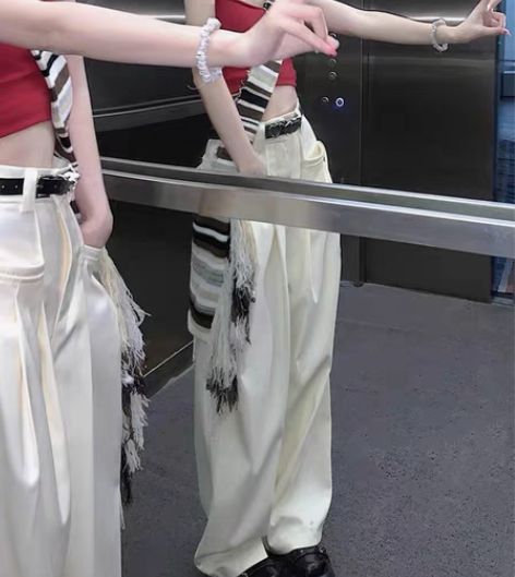 转卖白色工装裤女垂感拖地裤高腰裤子显瘦直筒...