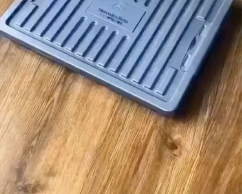 包邮包邮 奔驰 日本制 赠送 折叠箱 后备...