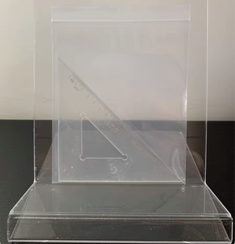 一块80年代三角板，工农兵天津计标尺厂出品...