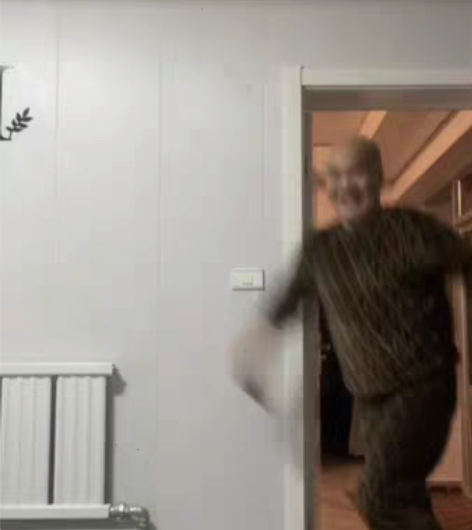 安卓官服号(验号押金50) 身高:0˙五季...