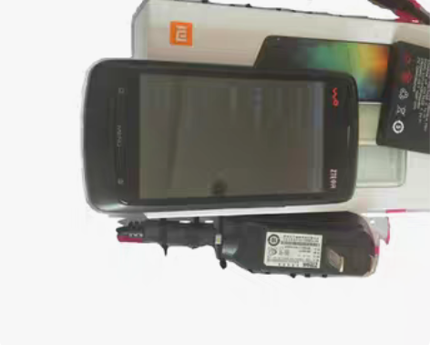 Wo3G,型号中兴ZTE-UⅤ880,八成...