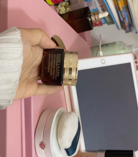 雅诗兰黛眼霜 换lamer了 余量如图 代...