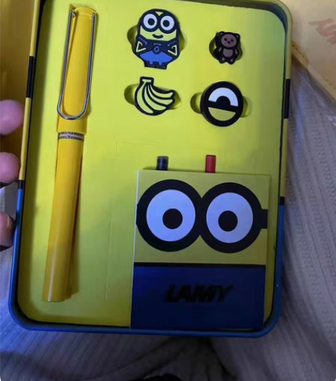 包邮急出单位送的派克钢笔 原680元，包邮...