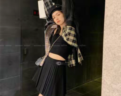 转卖【秋冬调色盘】可盐可甜可复古！重工拼接...