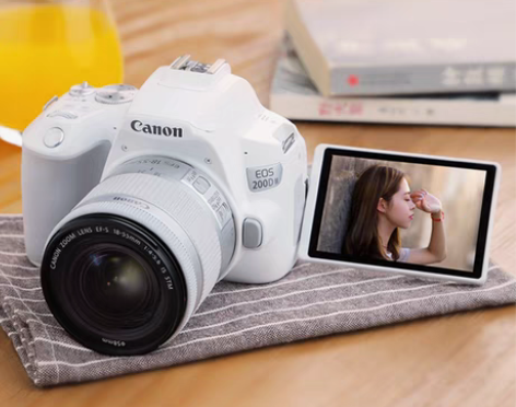 转卖【双11狂欢价】佳能200D二代蚂蚁摄...