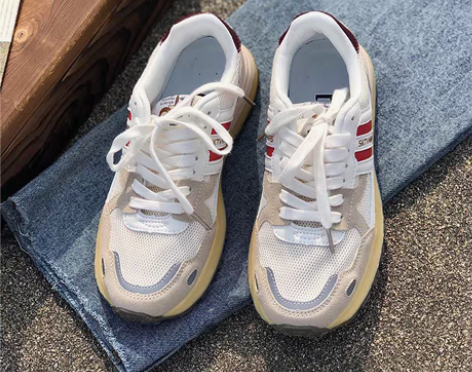 转卖显脚小老爹鞋女ins潮小众百搭超火阿甘...