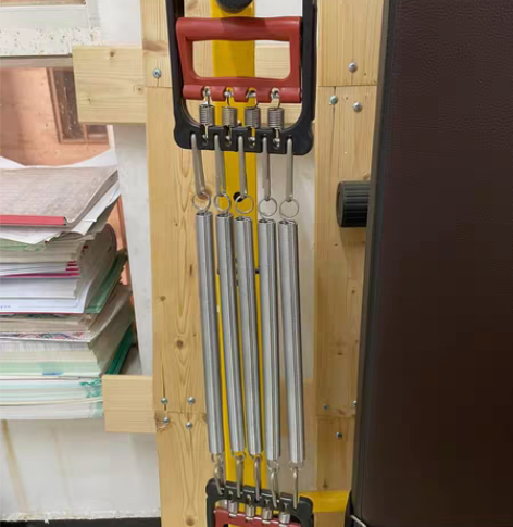 两用拉力器，握力器 感兴趣的话点“我想要”...