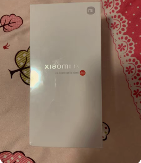 包邮全新小米13  12+256的黑色，全...