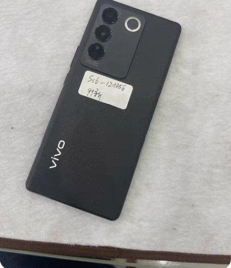 vivo S16黑色12+256.纯原靓机...