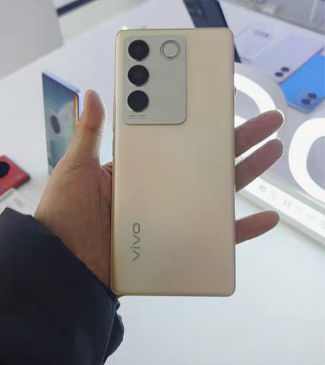 vivo新款s16.全新未拆封未激活。唯一...