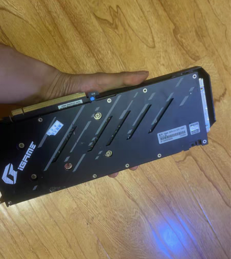 七彩虹1660三风扇 坐标高密 现自提 几...