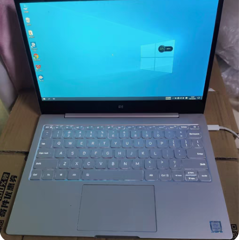 包邮新款小米笔记本12.8。 成色配置如图...