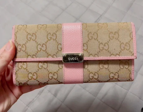 包邮女士钱包 九成新 买回来就用两次，一直...