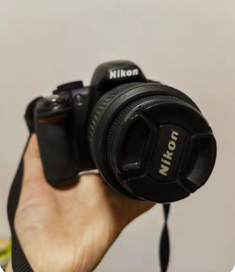 包邮自用尼康D3100单反相机，标准镜头套...