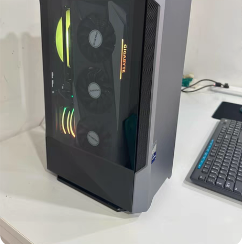 高配置游戏设计电脑。机械师，创物者X，处理...