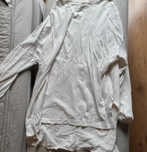 内搭前短后长t。10元 感兴趣的话点“我想...