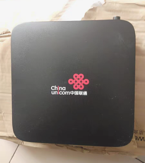 华为6109-u全新机顶盒没用过，配件齐全...
