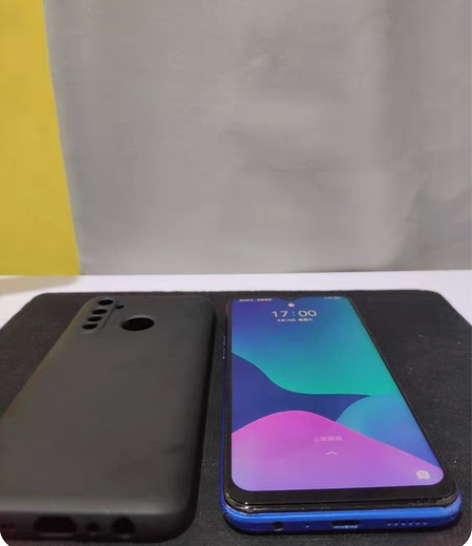 包邮realmeQ（真我q）4+64功能正...