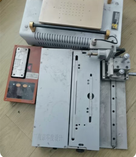 南京零度红外定位切割机  三角铁加热台 苹...