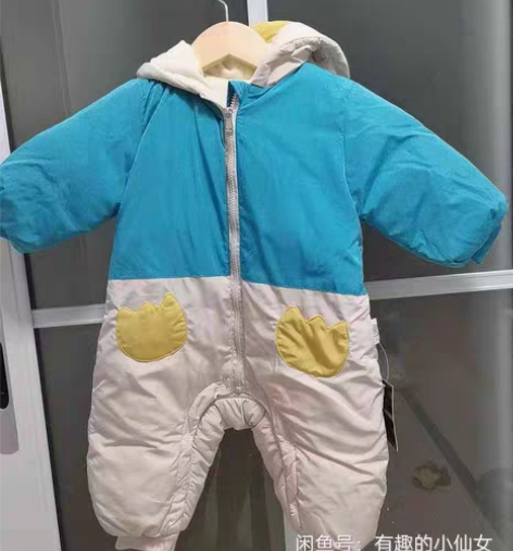 包邮图一图二都是实拍图片，衣服款式非常漂亮...