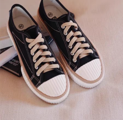 包邮全新 饼干帆布鞋 全新 质量真的很好自...