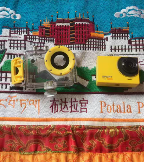 hyundai运动相机,成色充新,可以正常...