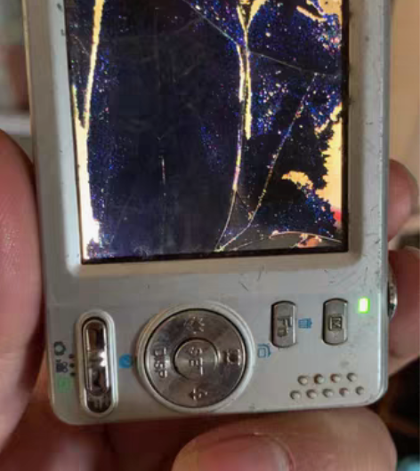 包邮爱国者t1068 1026万像素，屏幕...