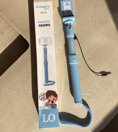 全新自拍杆。太原市六城区内可当面交易，无运...