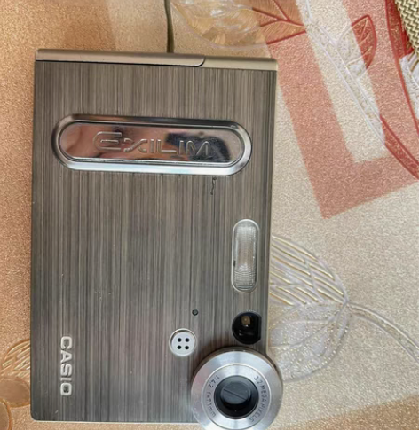 卡西欧Casio s3 数码相机ccd名侦...