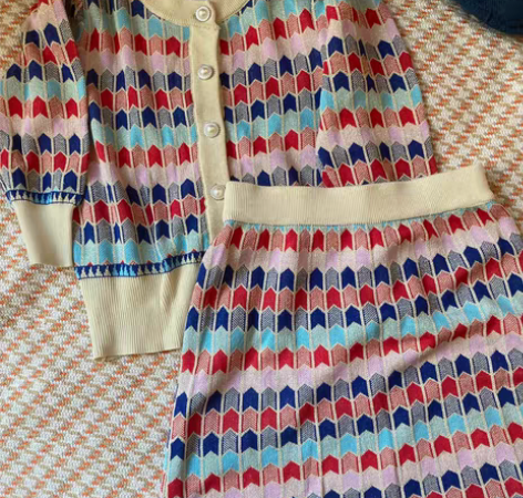 包邮小香风 小个子套装 8 9新无瑕疵￥50