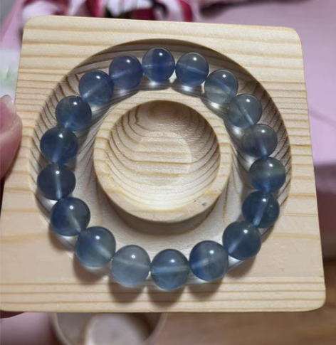 包邮蓝色萤石手串 卡11左右 苹果13原相...