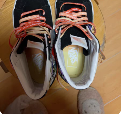 包邮Vans闷包里的，无原装鞋盒。 36....