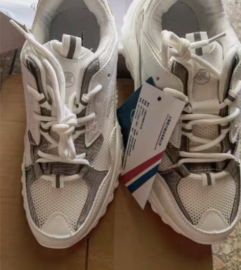 包邮飞跃品牌， 240码（38码），全新正...