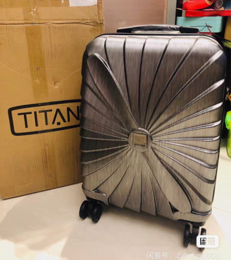 Titan20寸行李箱旅行箱万向轮拉杆箱登...