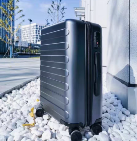 90分七道杠行李箱，全新未使用，钛灰，28...