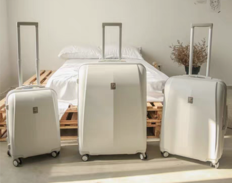 包邮【倒闭转卖】高颜值拉杆箱行李箱仙女登机...