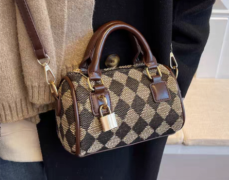 转卖超火小包包女ins小众2021新款时尚...