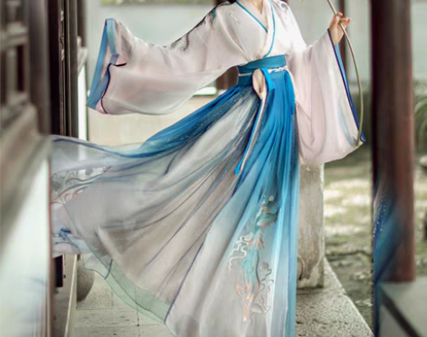 转卖出租蝉佩凤栖汉服女中国风交领齐腰襦裙超...