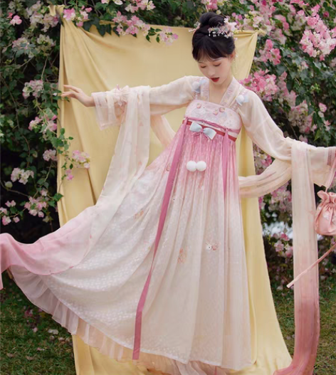 包邮长期接七月夕代拍 七月夕国风汉服 兔兔...