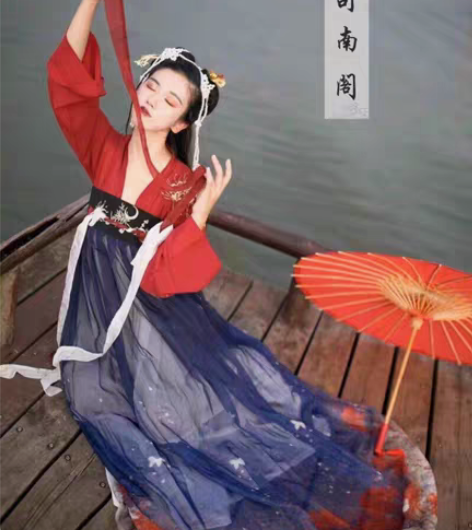 包邮心魄汉服 退坑出 全套m码，上襦+下裙...