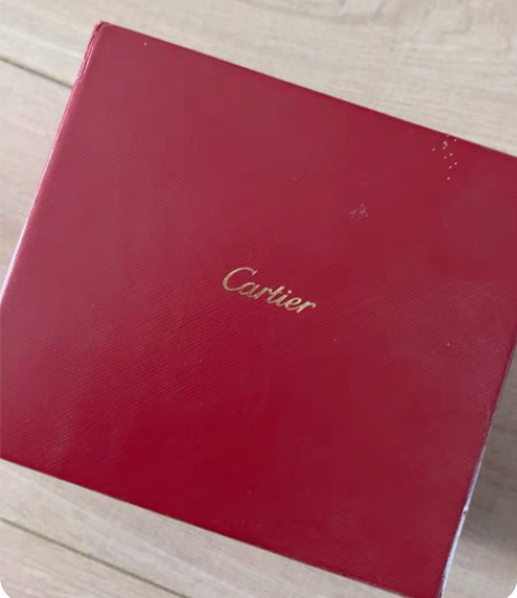 卡地亚手表 感兴趣的话点“我想要”和我私聊...